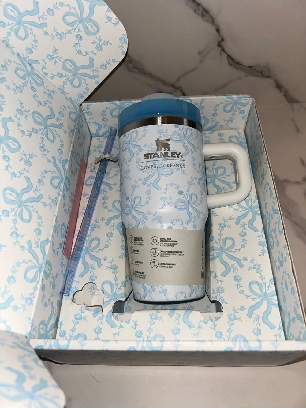 20 oz LoveShackFancy Stanley Travel gift box set Blue & White Ribbon - Picture 1 of 3